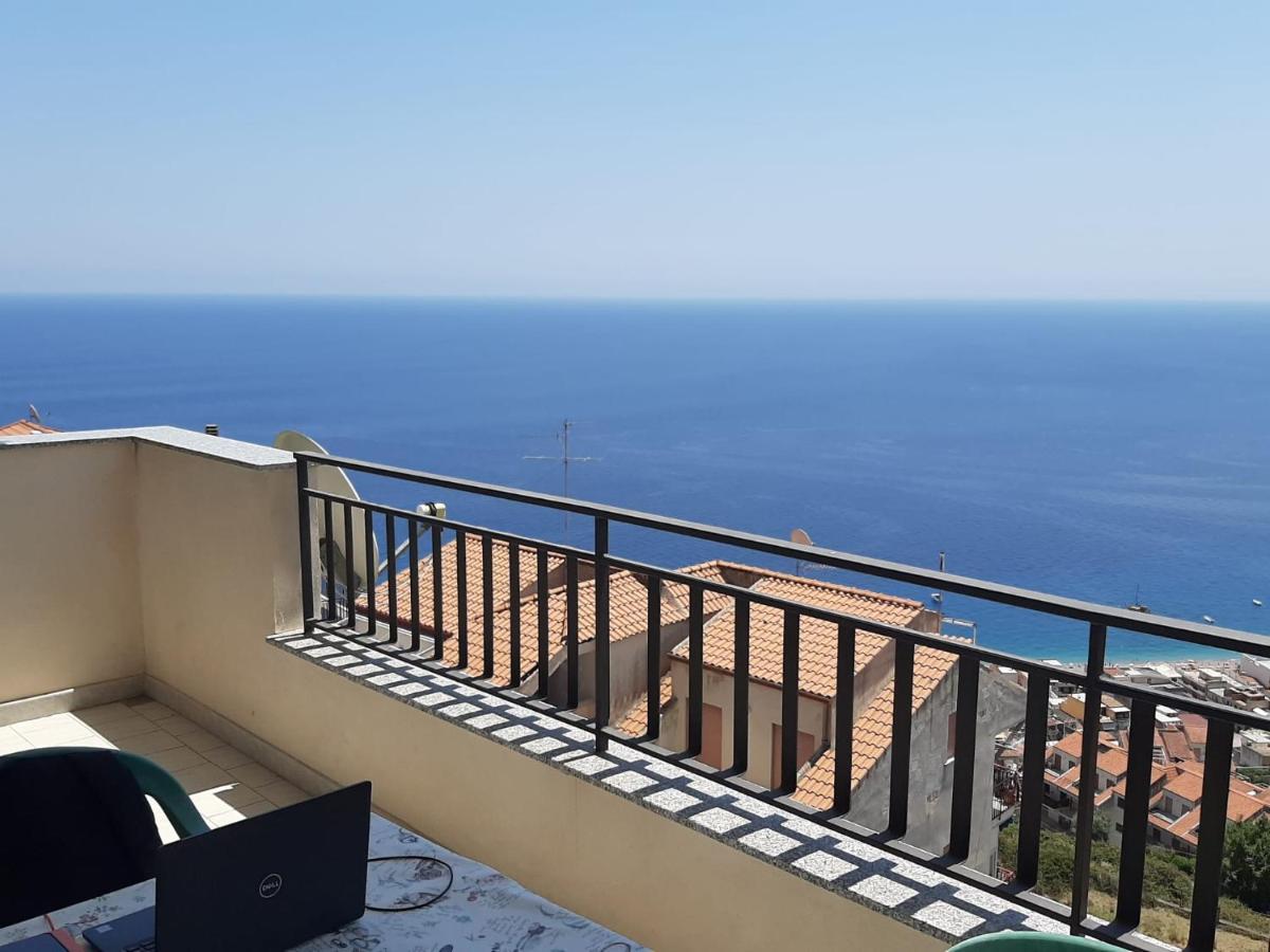 Casa Vacanze Andreana Apartment Letojanni Exterior foto