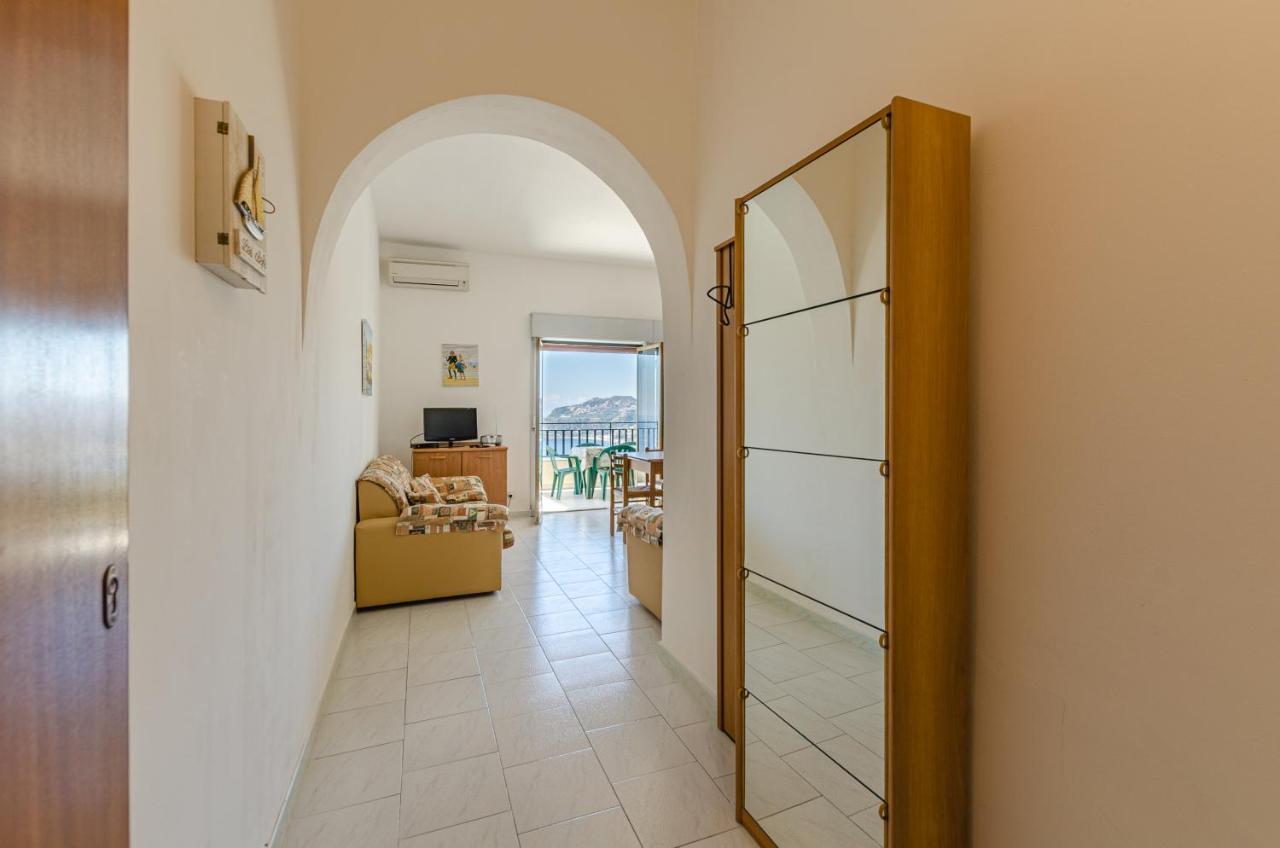 Casa Vacanze Andreana Apartment Letojanni Exterior foto