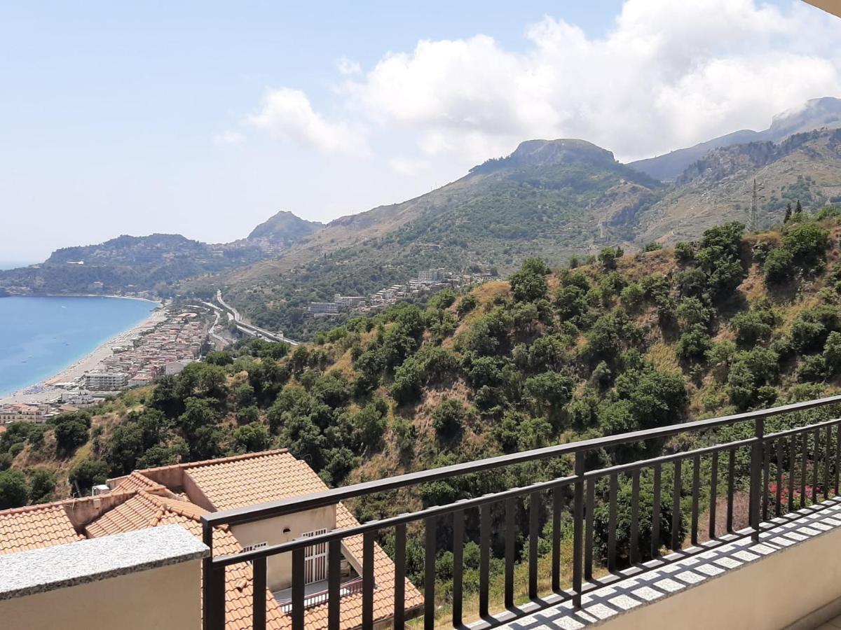 Casa Vacanze Andreana Apartment Letojanni Exterior foto