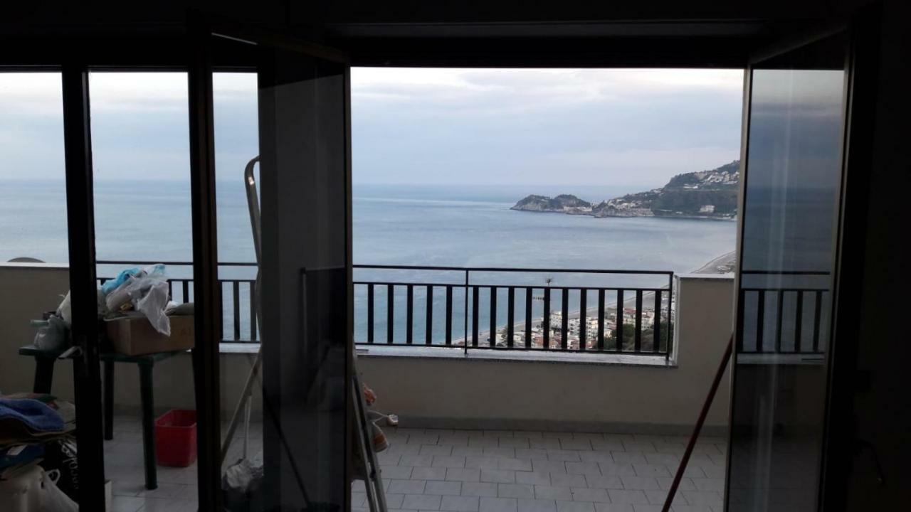 Casa Vacanze Andreana Apartment Letojanni Exterior foto